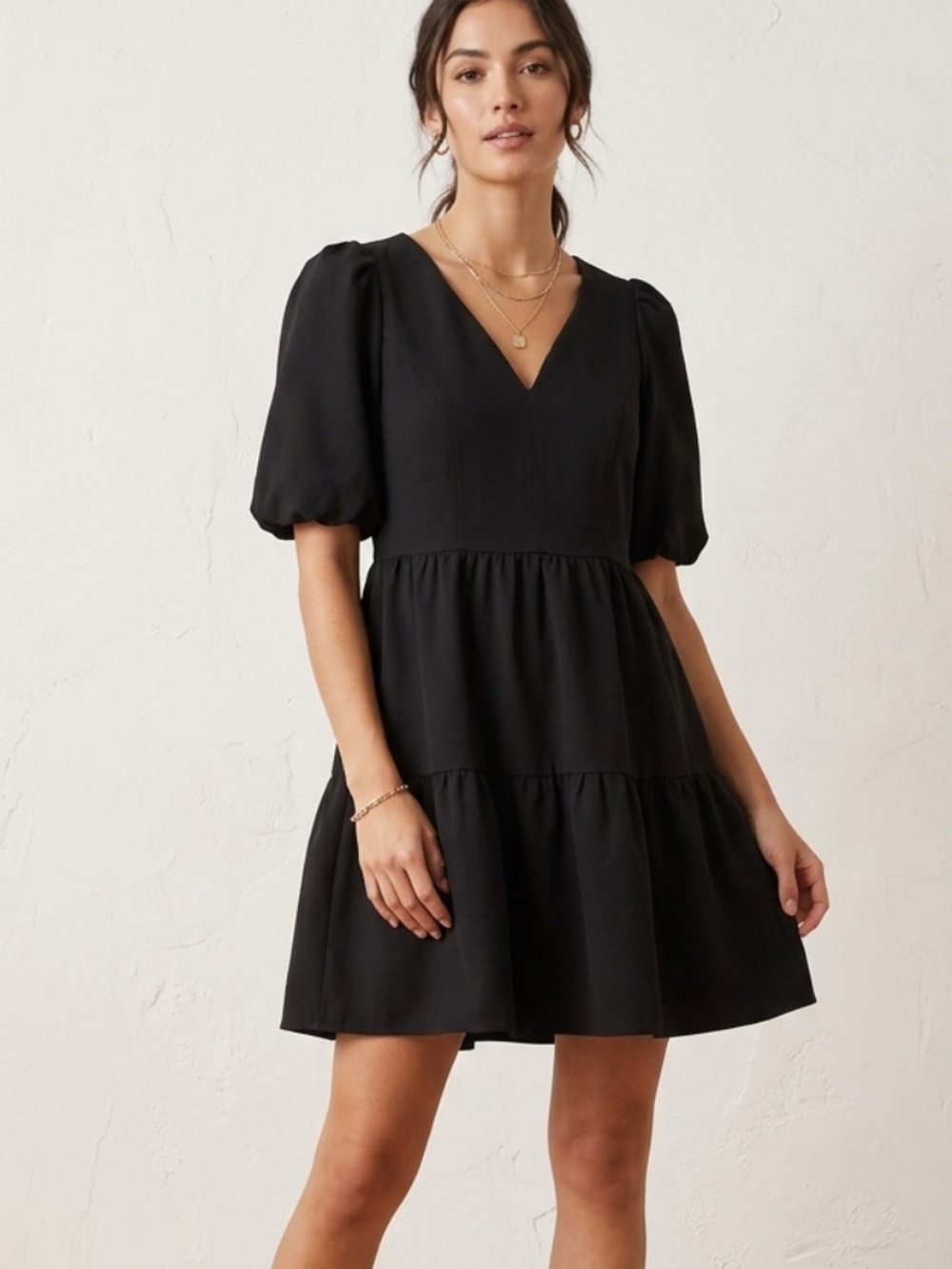 JADE Melody Tam Black Women’s M V-Neck Puff Sleeve Tiered Tent Mini Dress